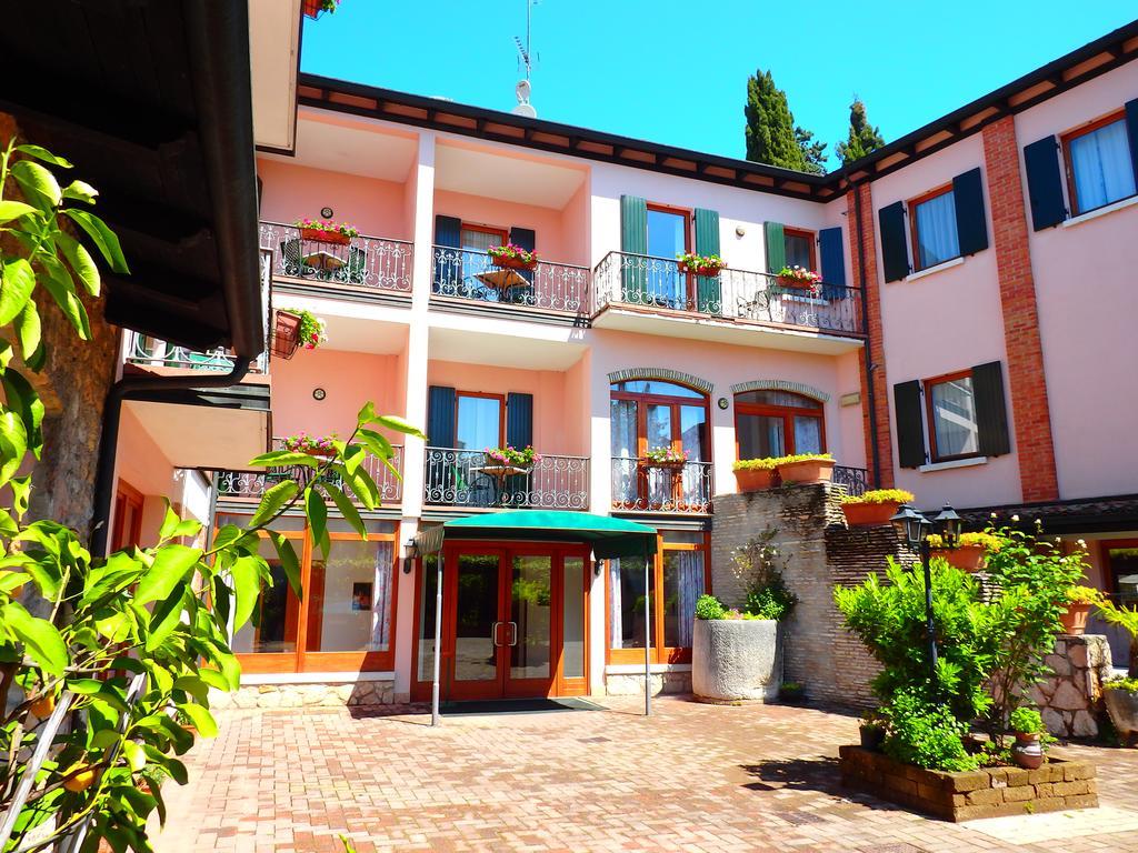 Hotel Meridiana Sirmione Ngoại thất bức ảnh