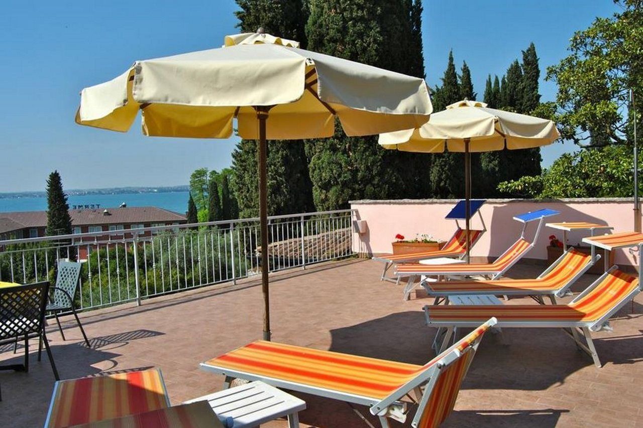 Hotel Meridiana Sirmione Ngoại thất bức ảnh